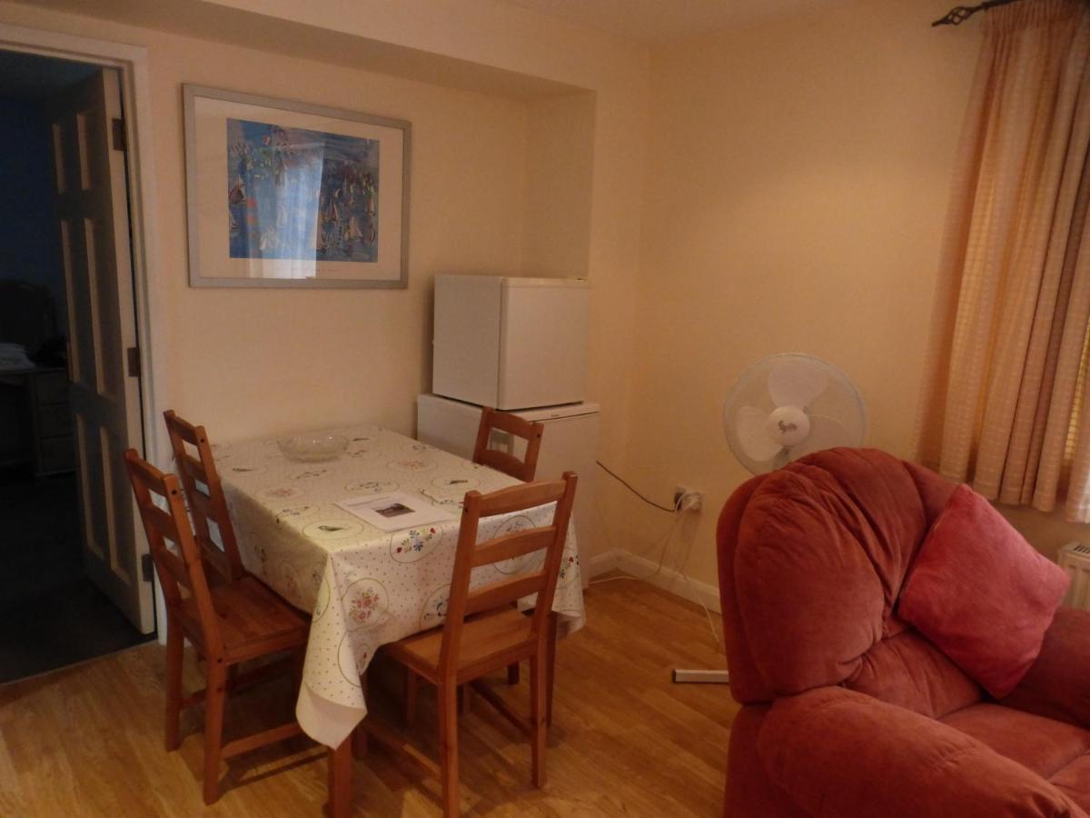 self-contained private apartment Barnet Esterno foto