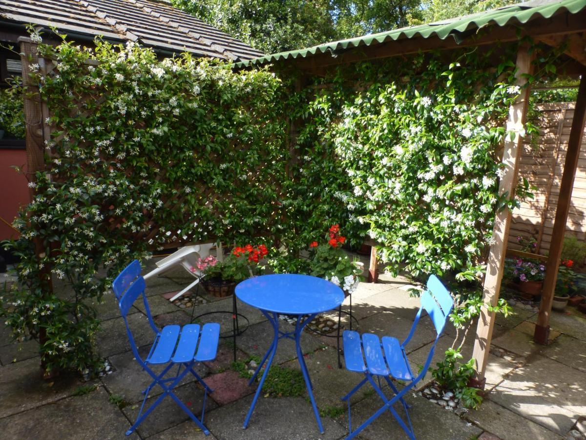 self-contained private apartment Barnet Esterno foto
