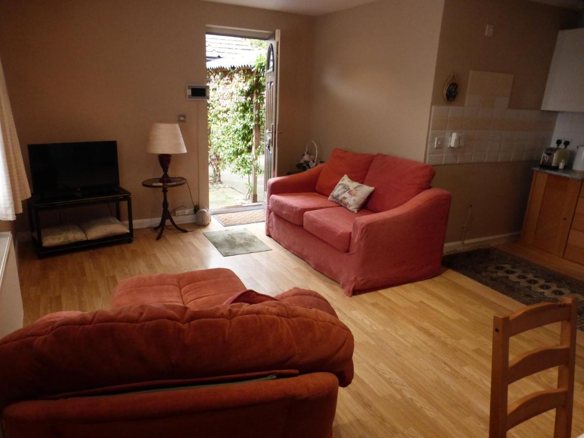 self-contained private apartment Barnet Esterno foto